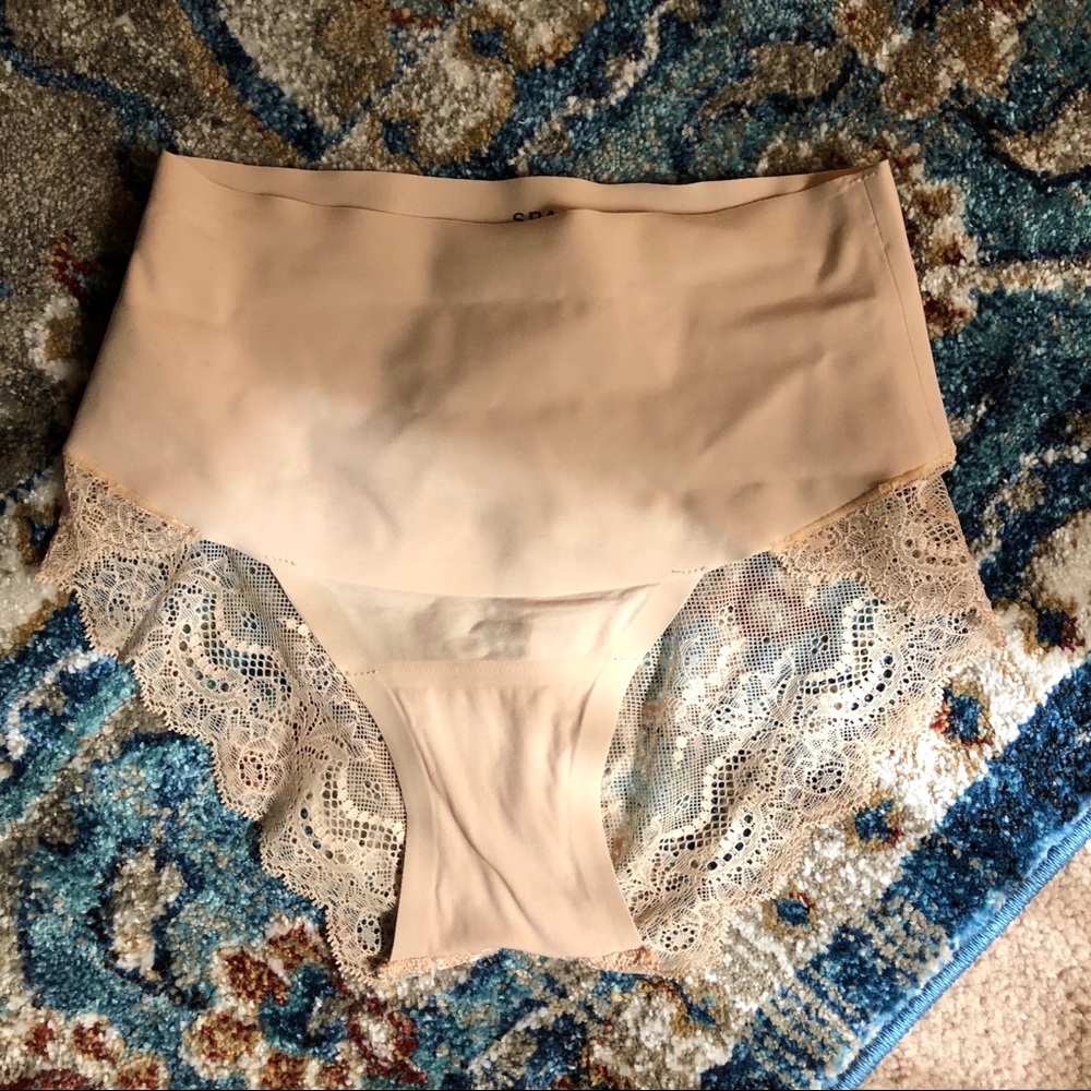 COPY - SPANX Cheeky Brief